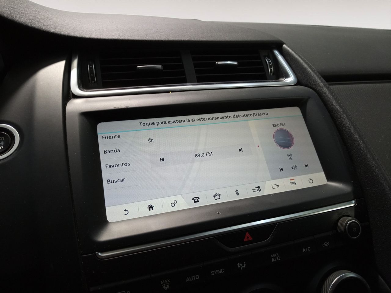 Foto Jaguar E-Pace 13