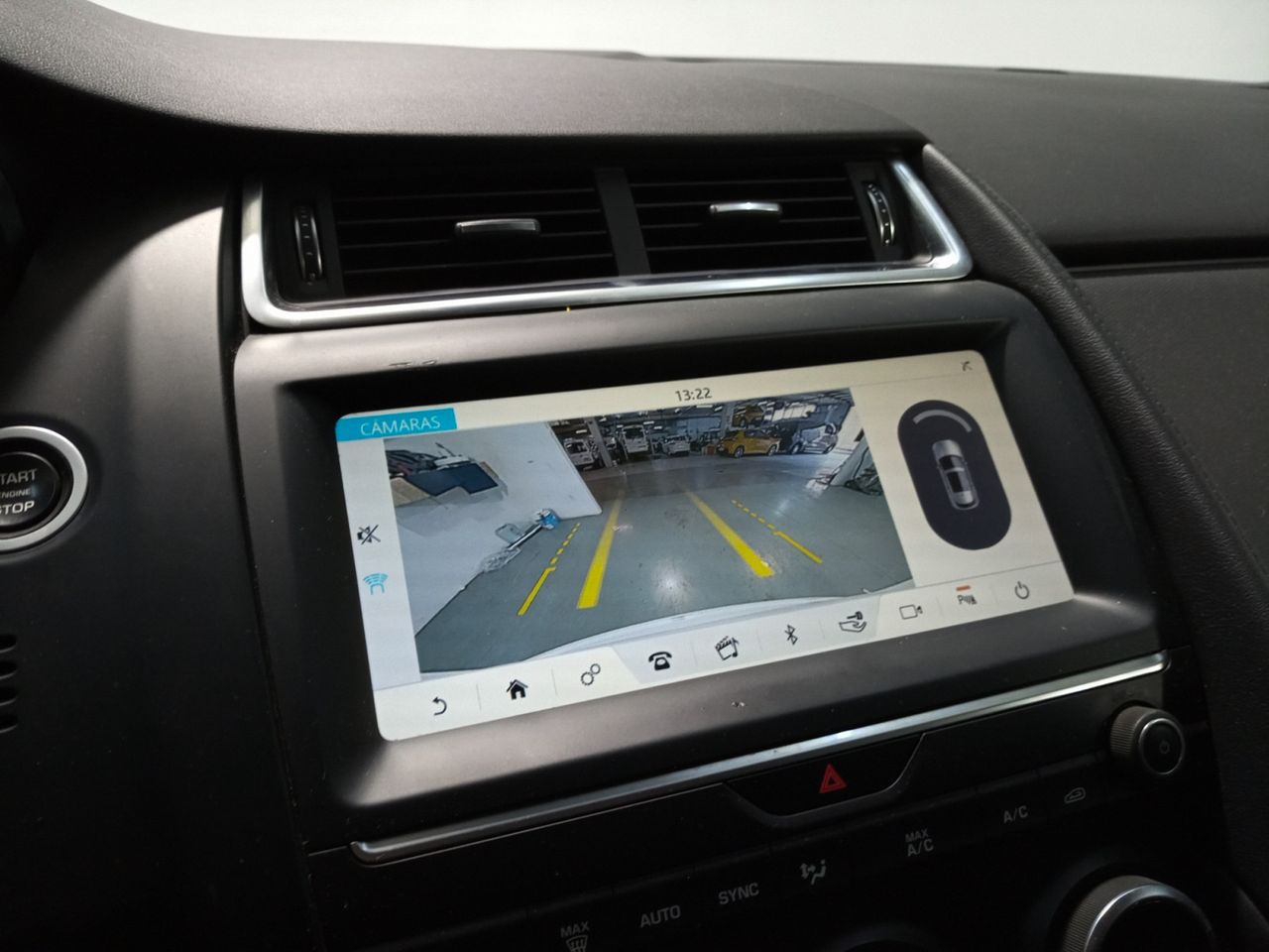 Foto Jaguar E-Pace 15