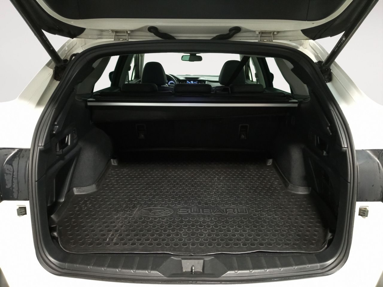 Foto Subaru Outback 12
