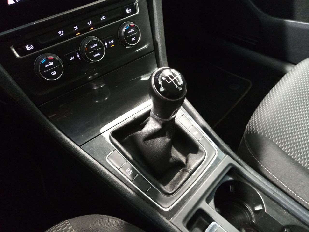 Foto Volkswagen Golf 12