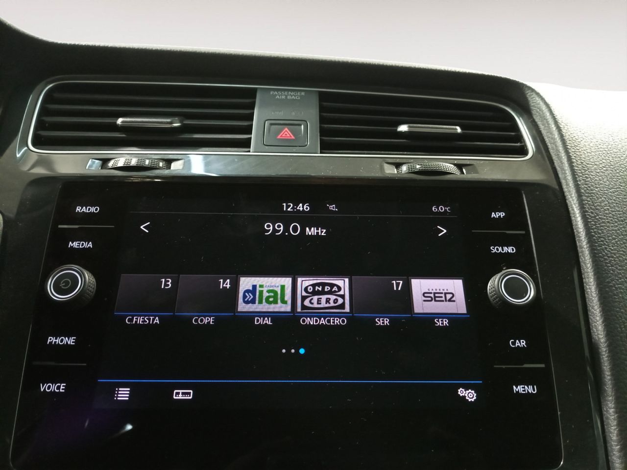 Foto Volkswagen Golf 16