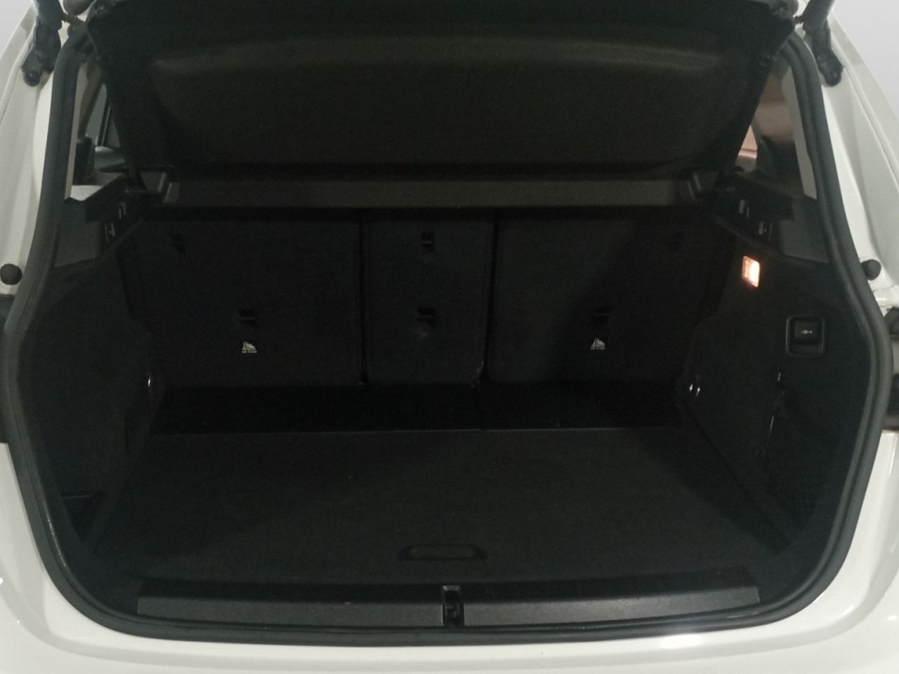 Foto BMW Serie 2 Active Tourer 10