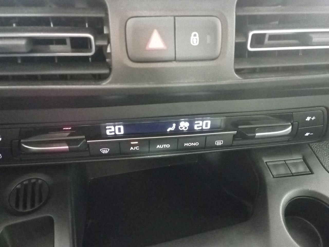 Foto Citroën Berlingo 18