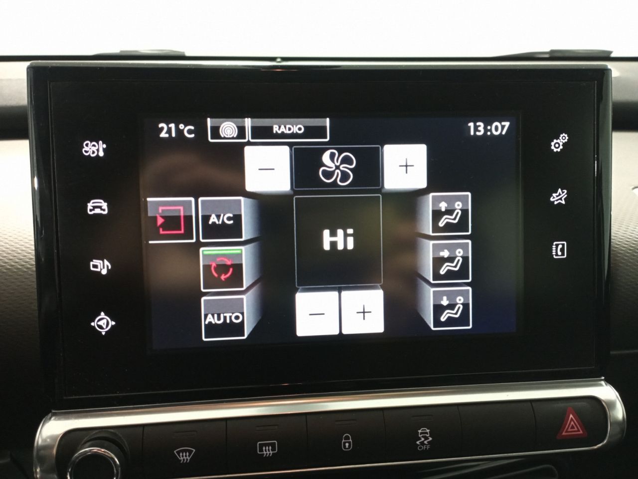 Foto Citroën C4 Cactus 18