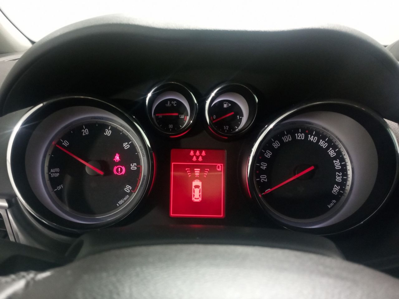Foto Opel Zafira 12
