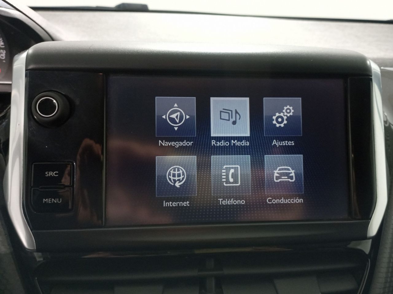 Foto Peugeot 208 13