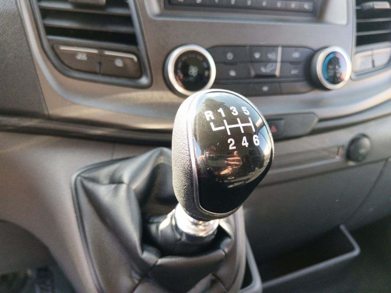 Foto Ford Transit 12