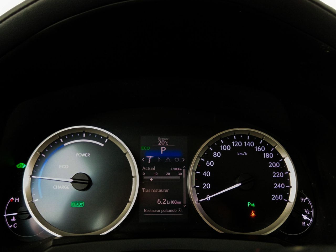Foto Lexus IS 13