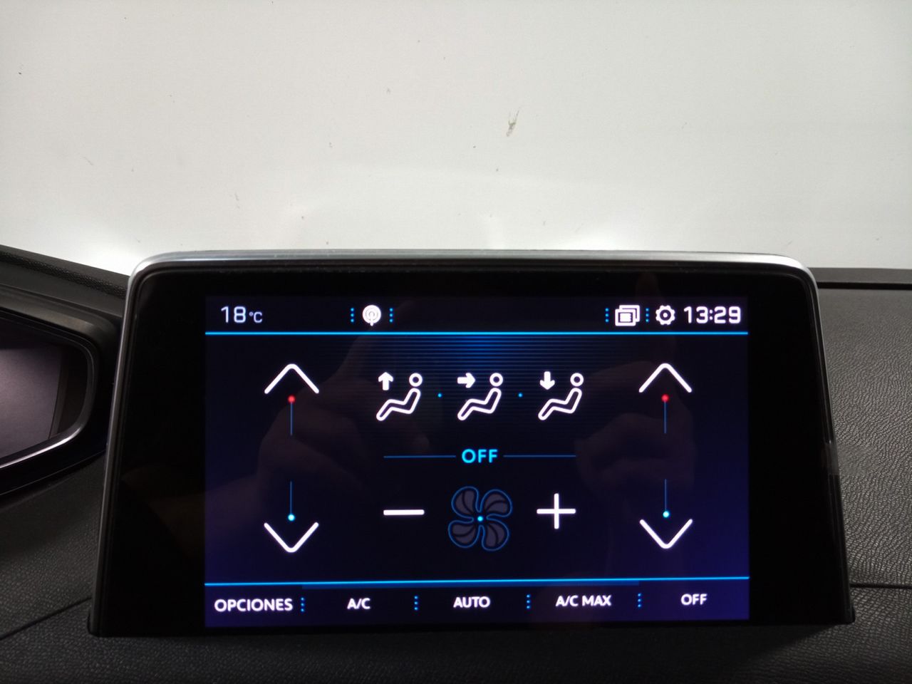Foto Peugeot 3008 19