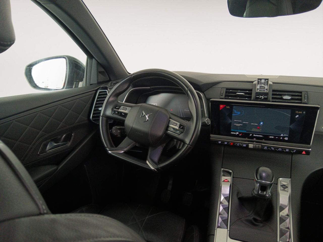 Foto DS Automobiles DS 7 7