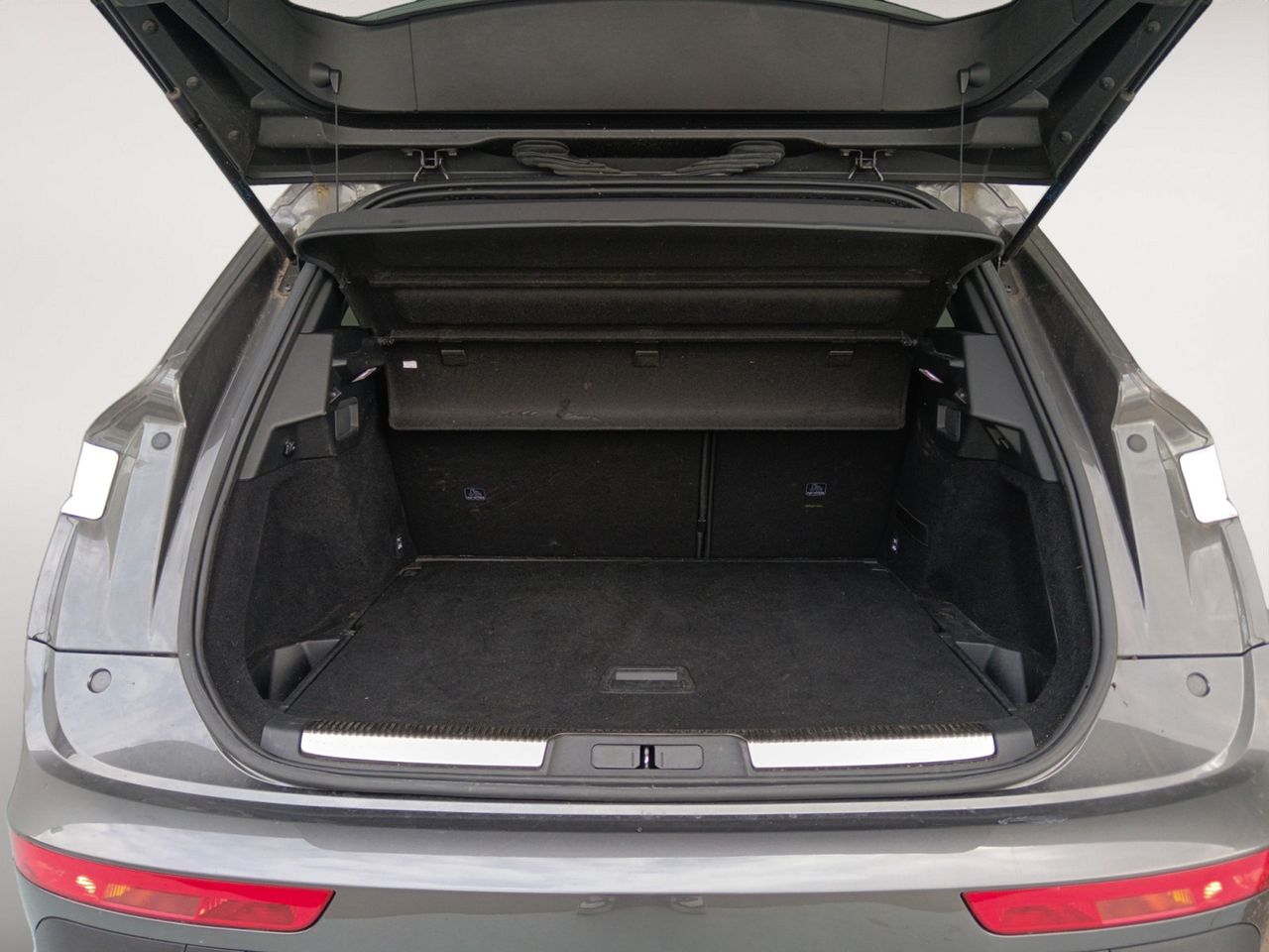 Foto DS Automobiles DS 7 11