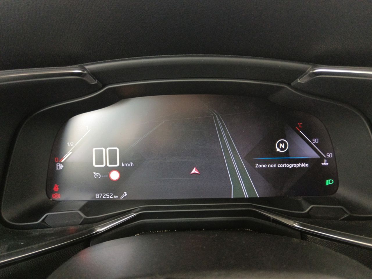 Foto DS Automobiles DS 7 12