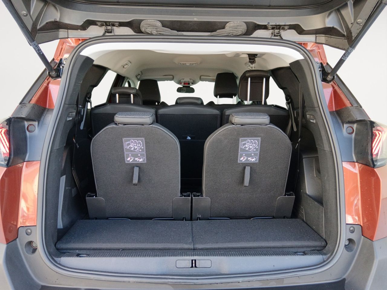 Foto Peugeot 5008 13