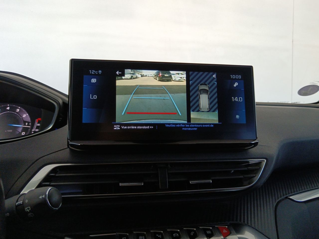 Foto Peugeot 5008 23