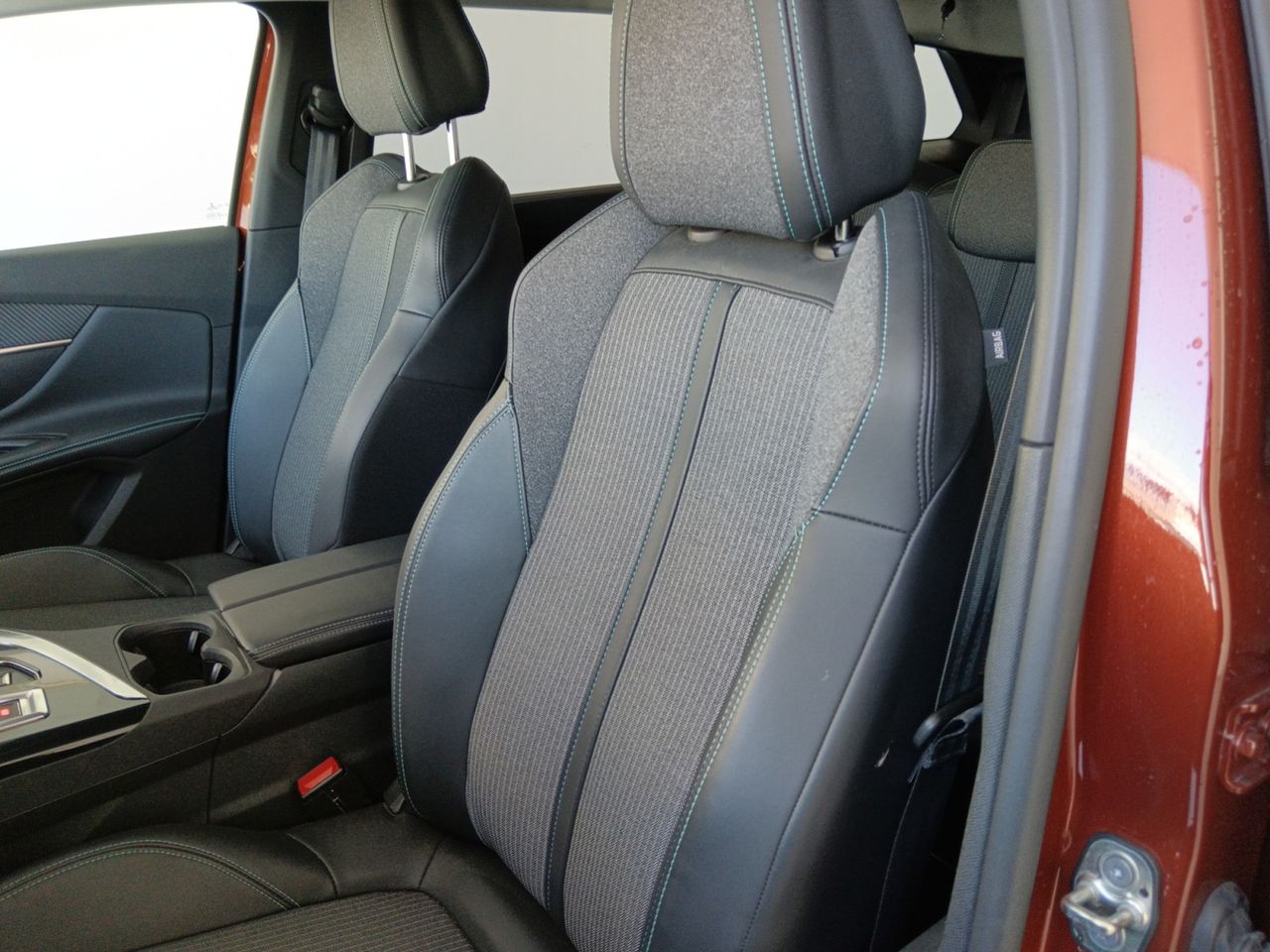 Foto Peugeot 5008 27