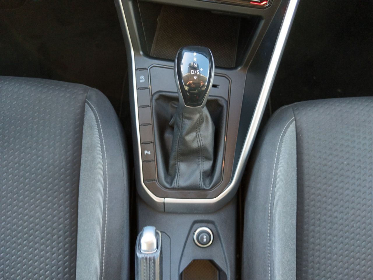 Foto Volkswagen Taigo 12