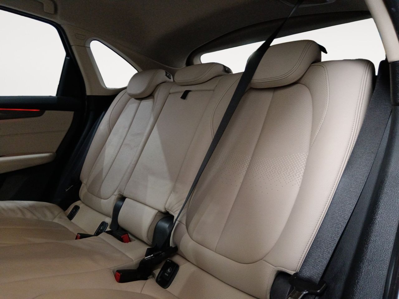 Foto BMW Serie 2 Active Tourer 9