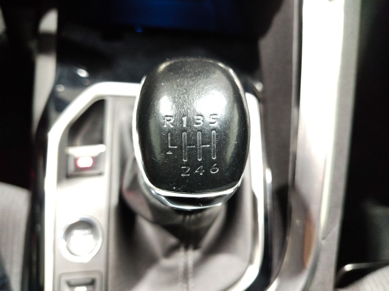 Foto Peugeot 5008 13
