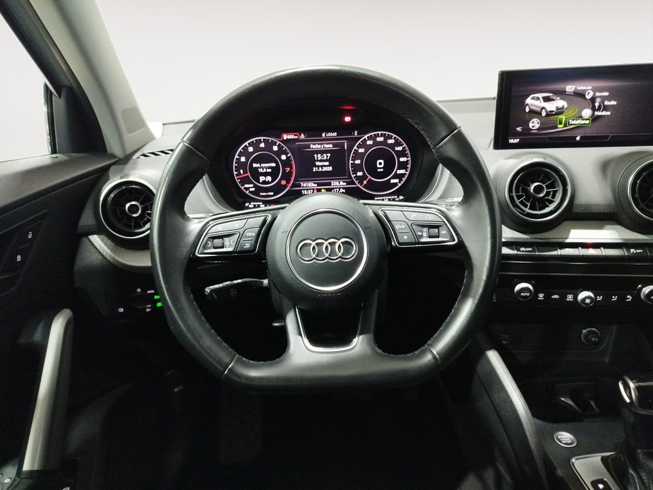 Foto Audi Q2 7