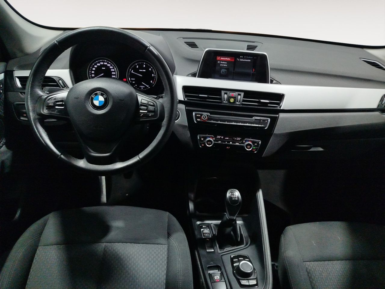 Foto BMW X1 6