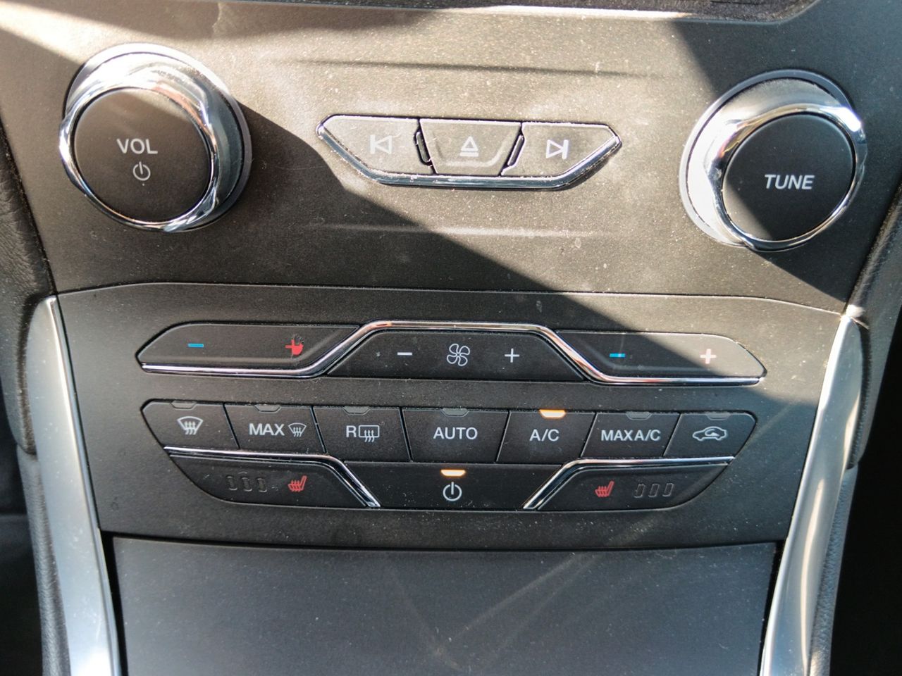 Foto Ford S-Max 19