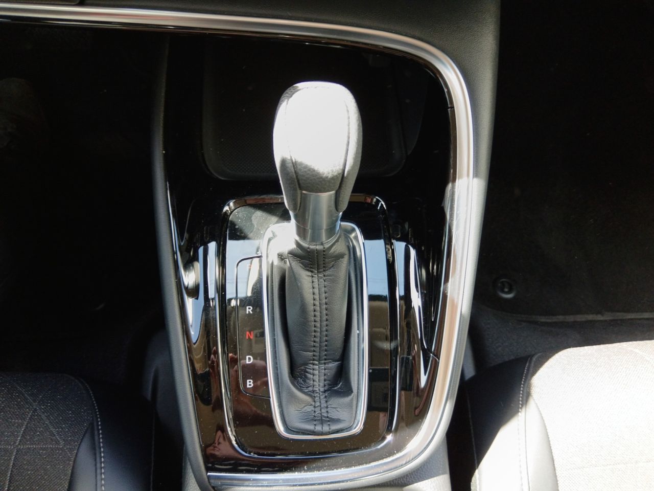 Foto Honda HR-V 12
