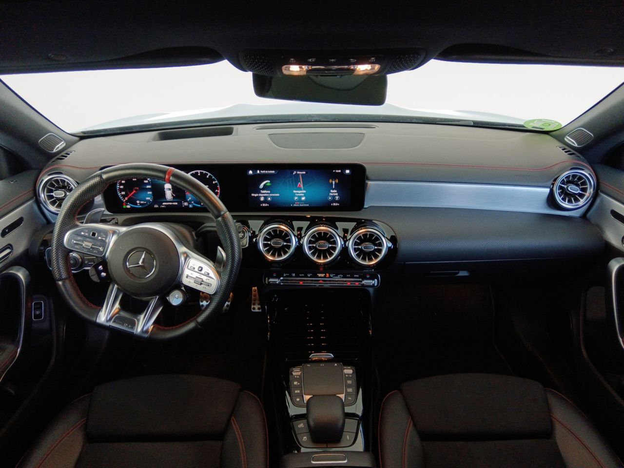 Foto Mercedes-Benz Clase CLA 6