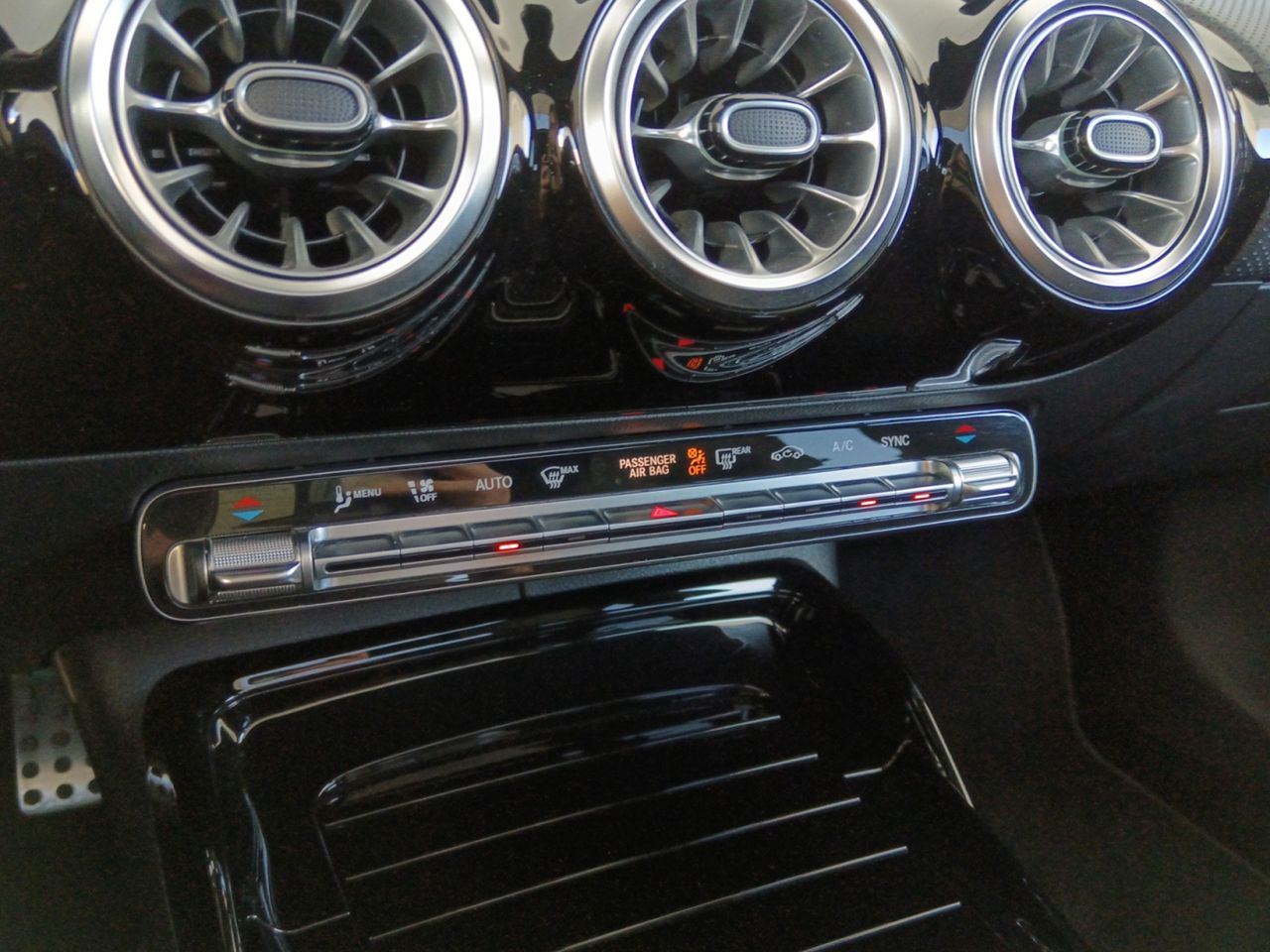 Foto Mercedes-Benz Clase CLA 22