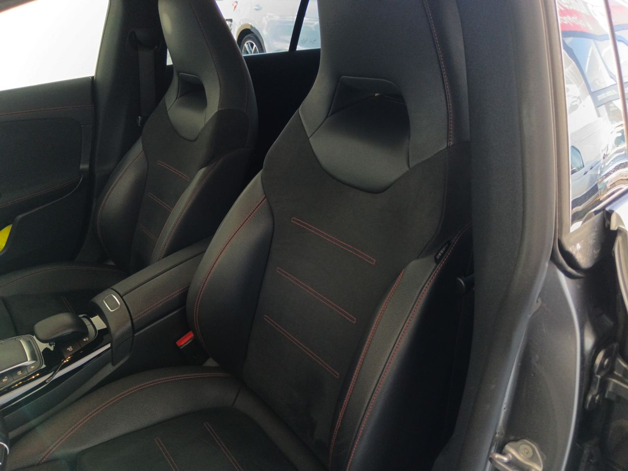 Foto Mercedes-Benz Clase CLA 25