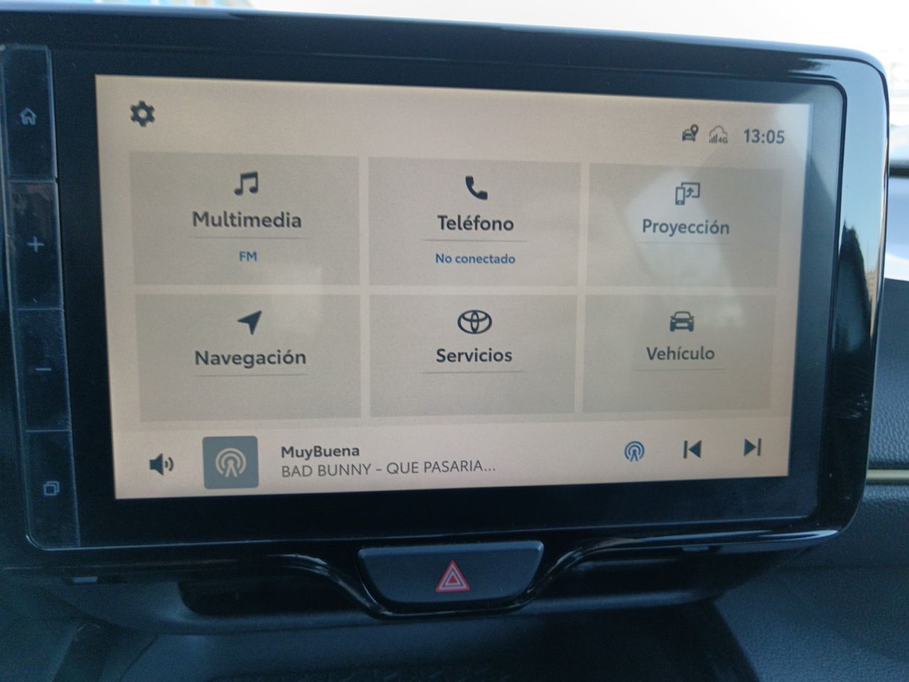 Foto Toyota Yaris 14