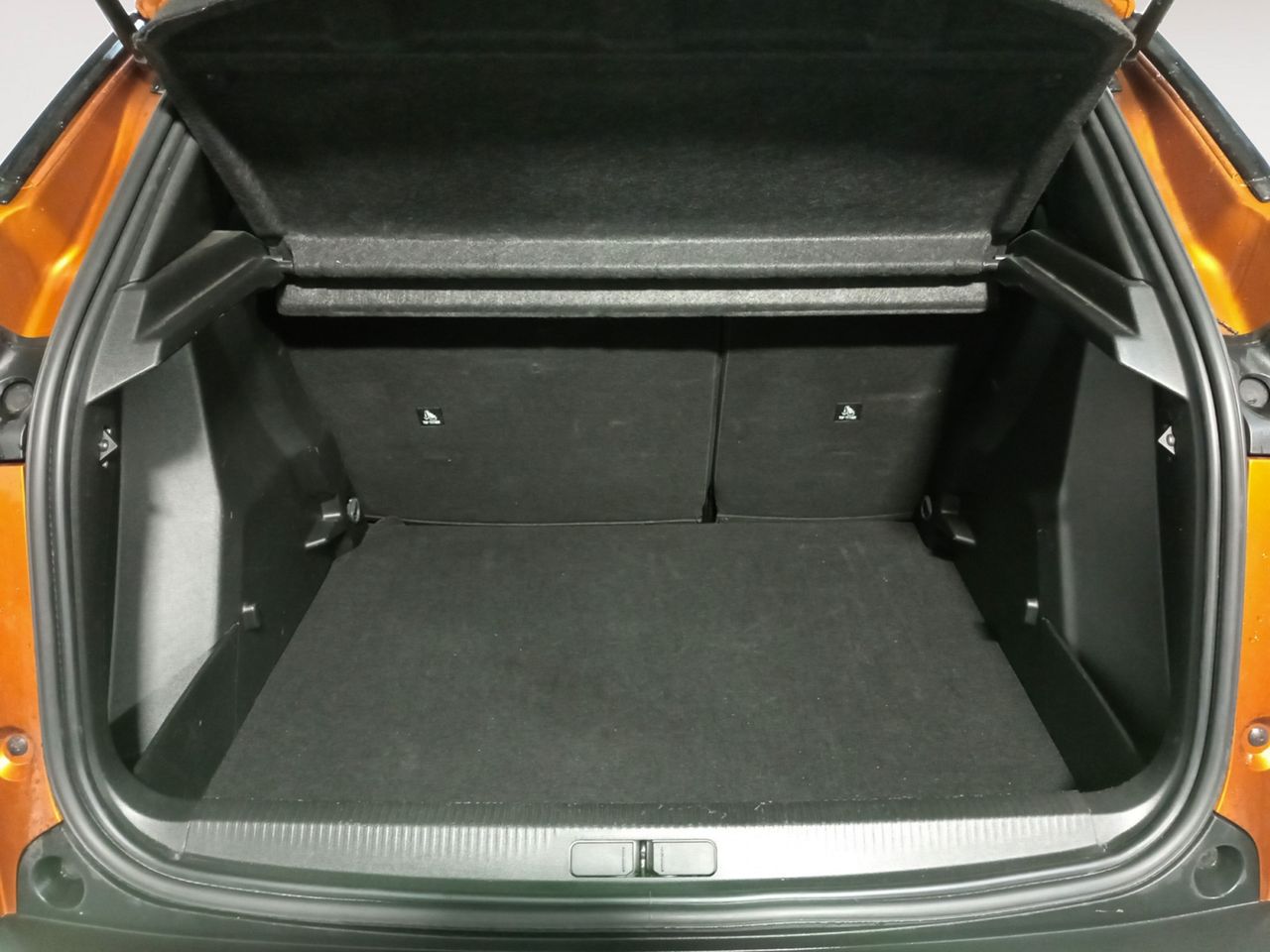 Foto Peugeot 2008 11