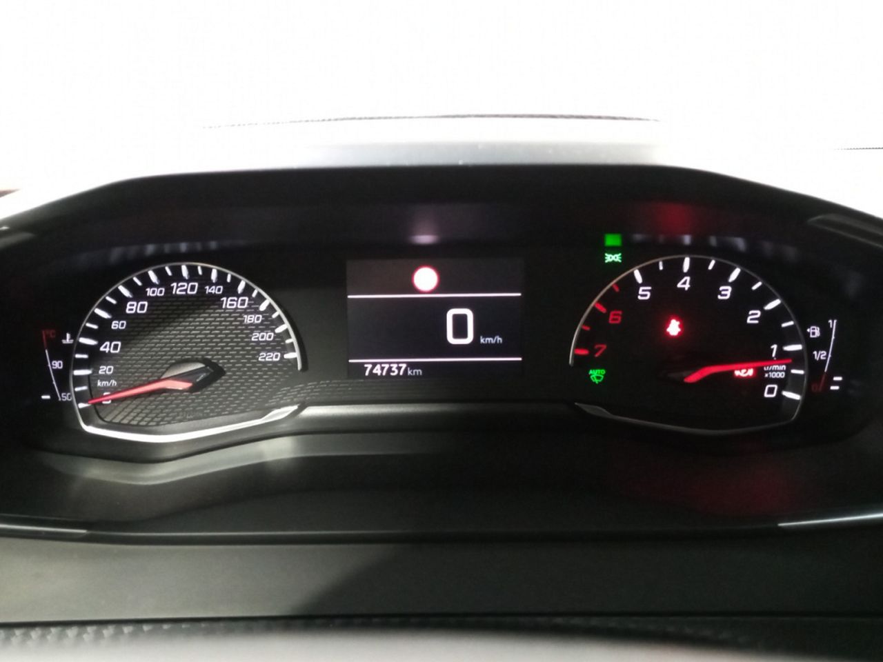 Foto Peugeot 2008 13