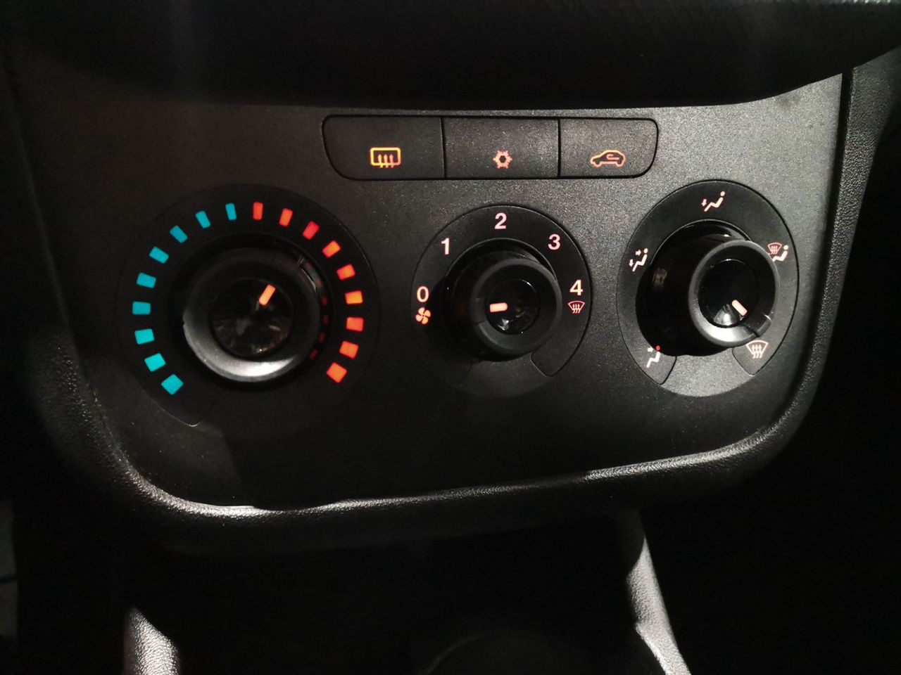 Foto Fiat Punto 16