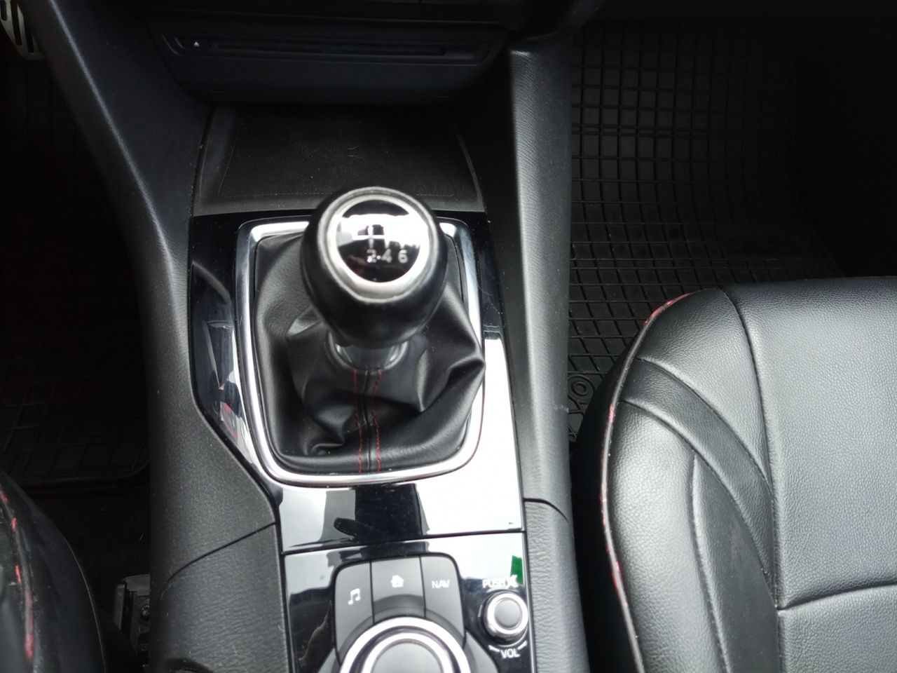 Foto Mazda Mazda3 10