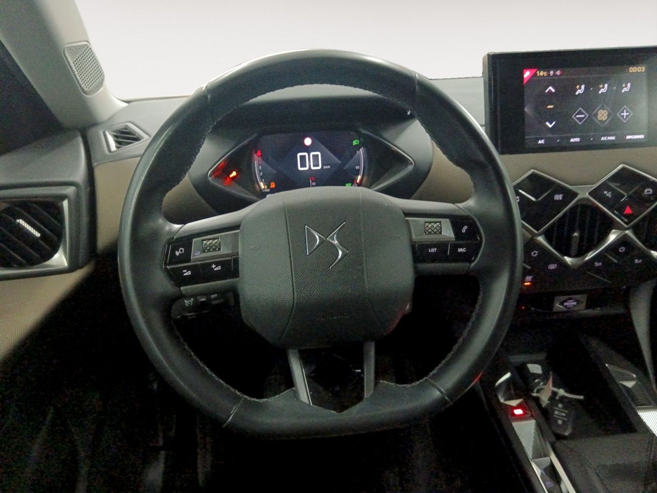 Foto DS Automobiles DS 3 7