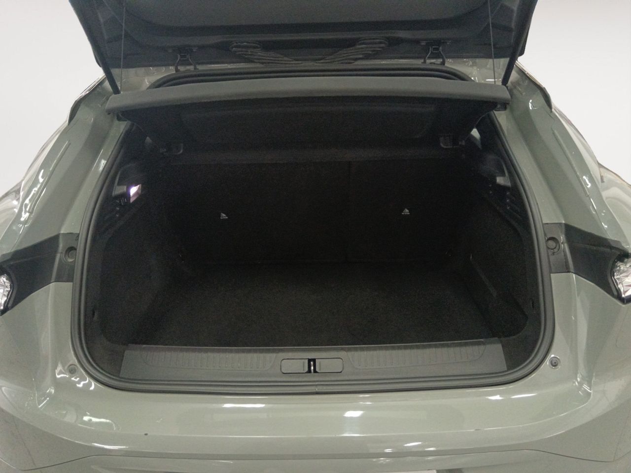 Foto DS Automobiles DS 4 10
