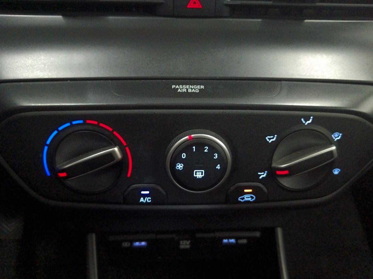 Foto Hyundai Bayon 17