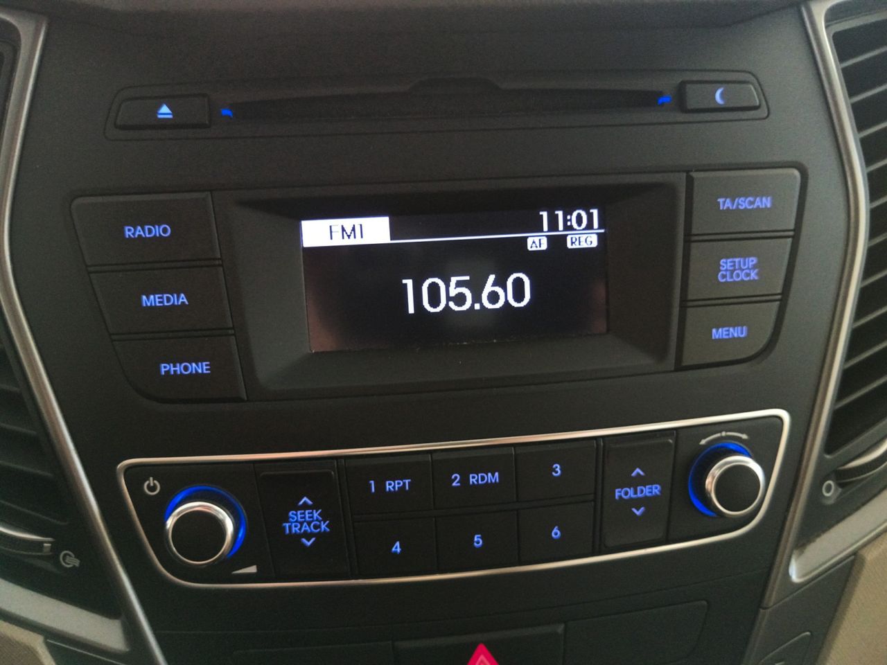 Foto Hyundai Santa Fe 15
