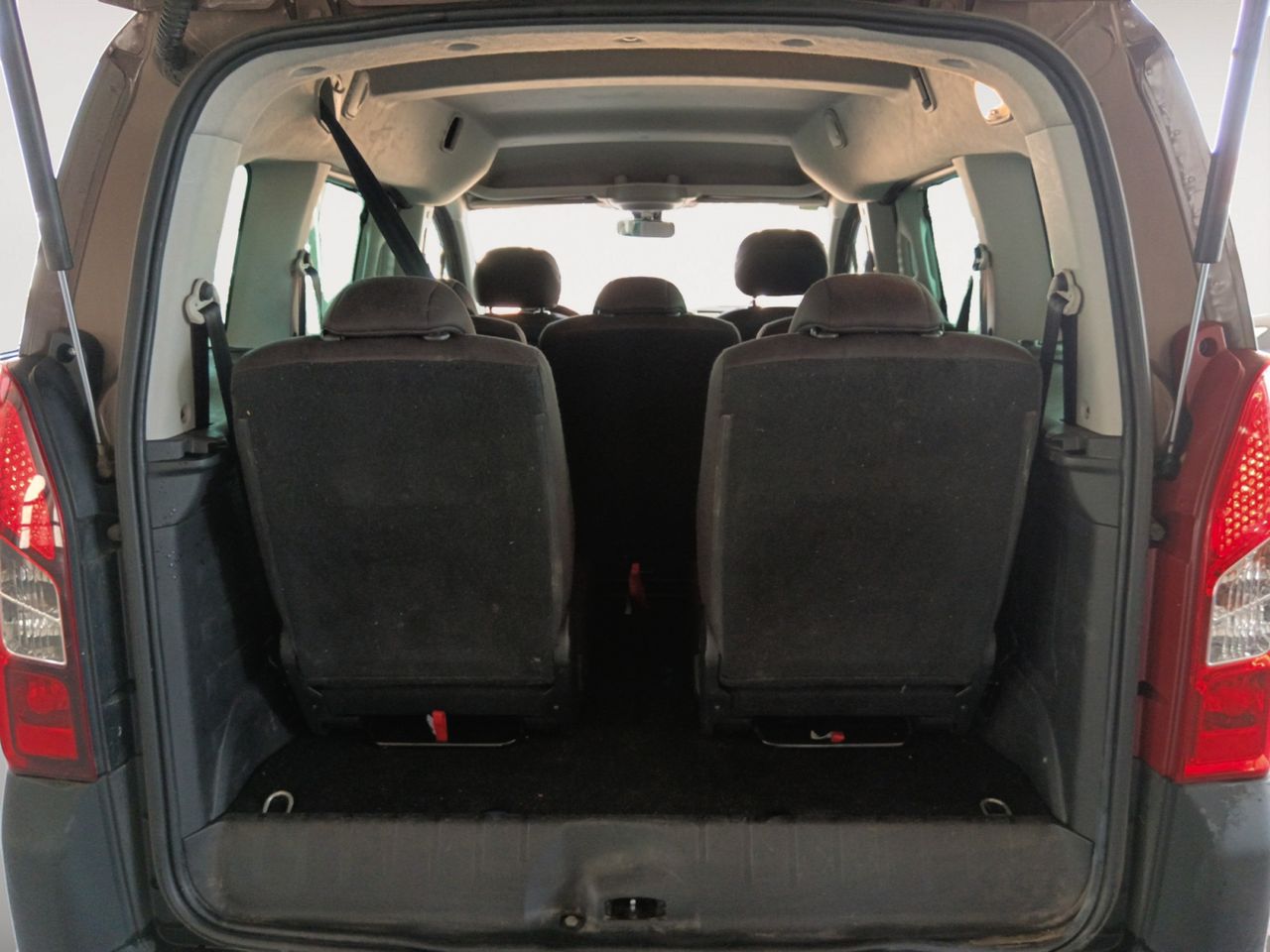 Foto Peugeot Partner 11