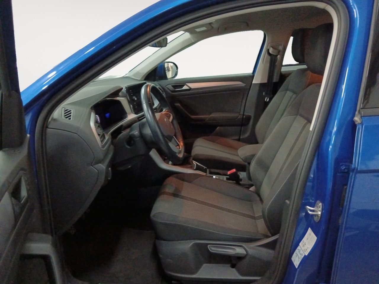 Foto Volkswagen T-Roc 8