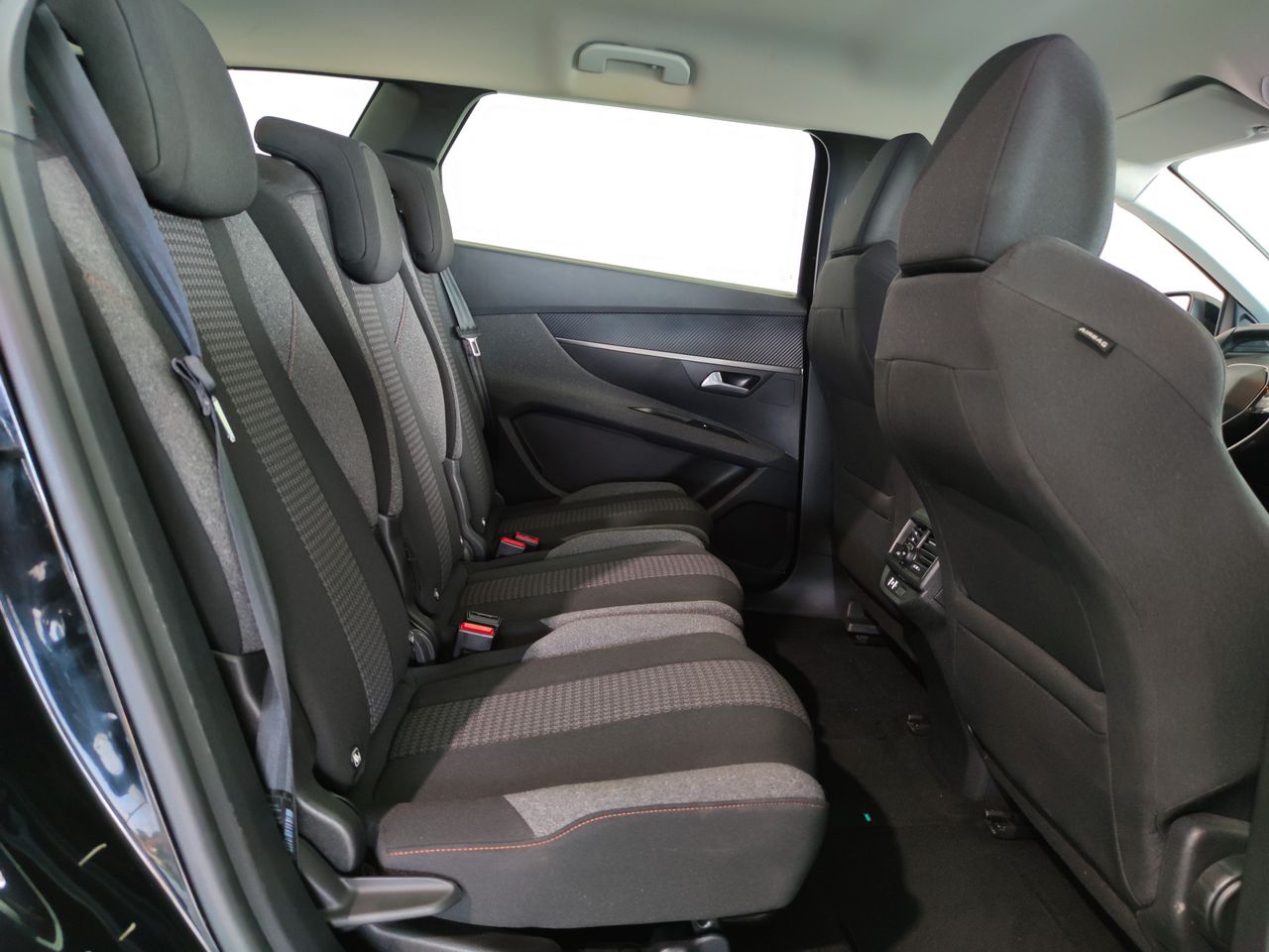 Foto Peugeot 5008 9