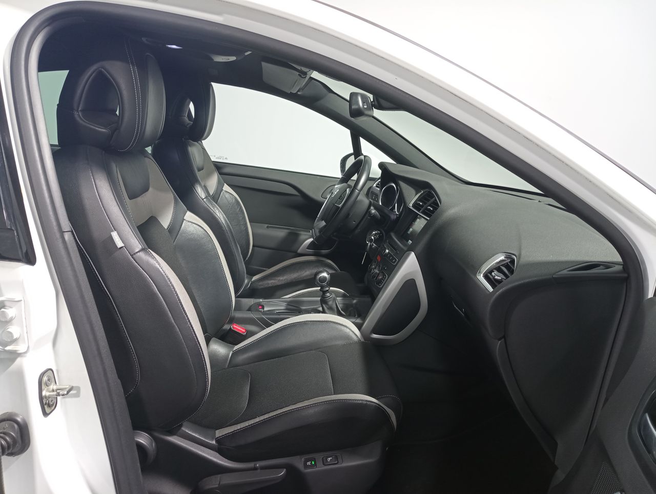 Foto Citroën DS4 10