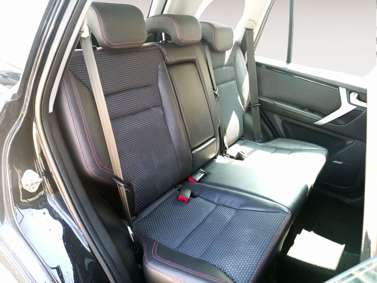 Foto EVO Mazda5 9