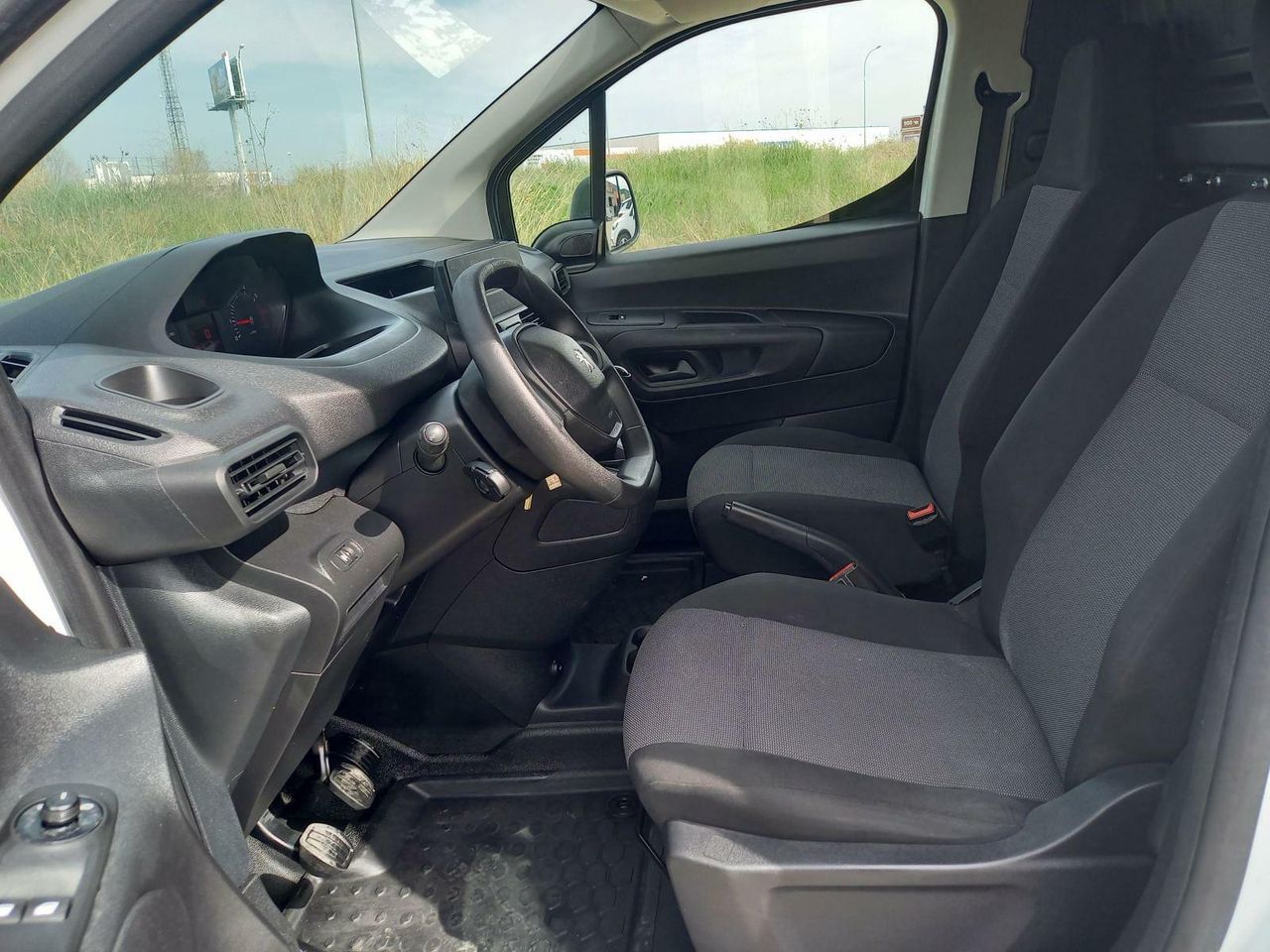 Foto Peugeot Partner 21