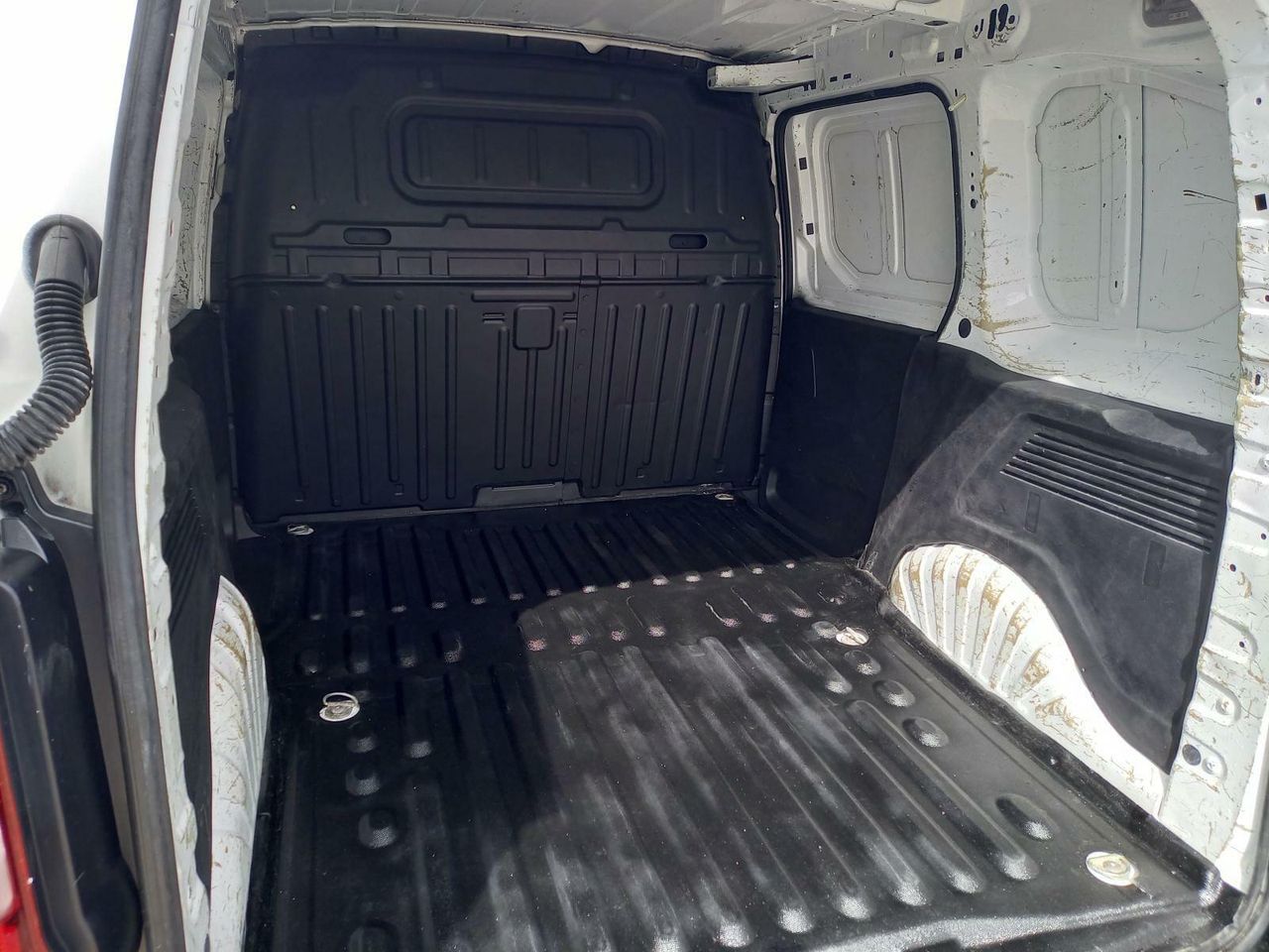 Foto Peugeot Partner 24
