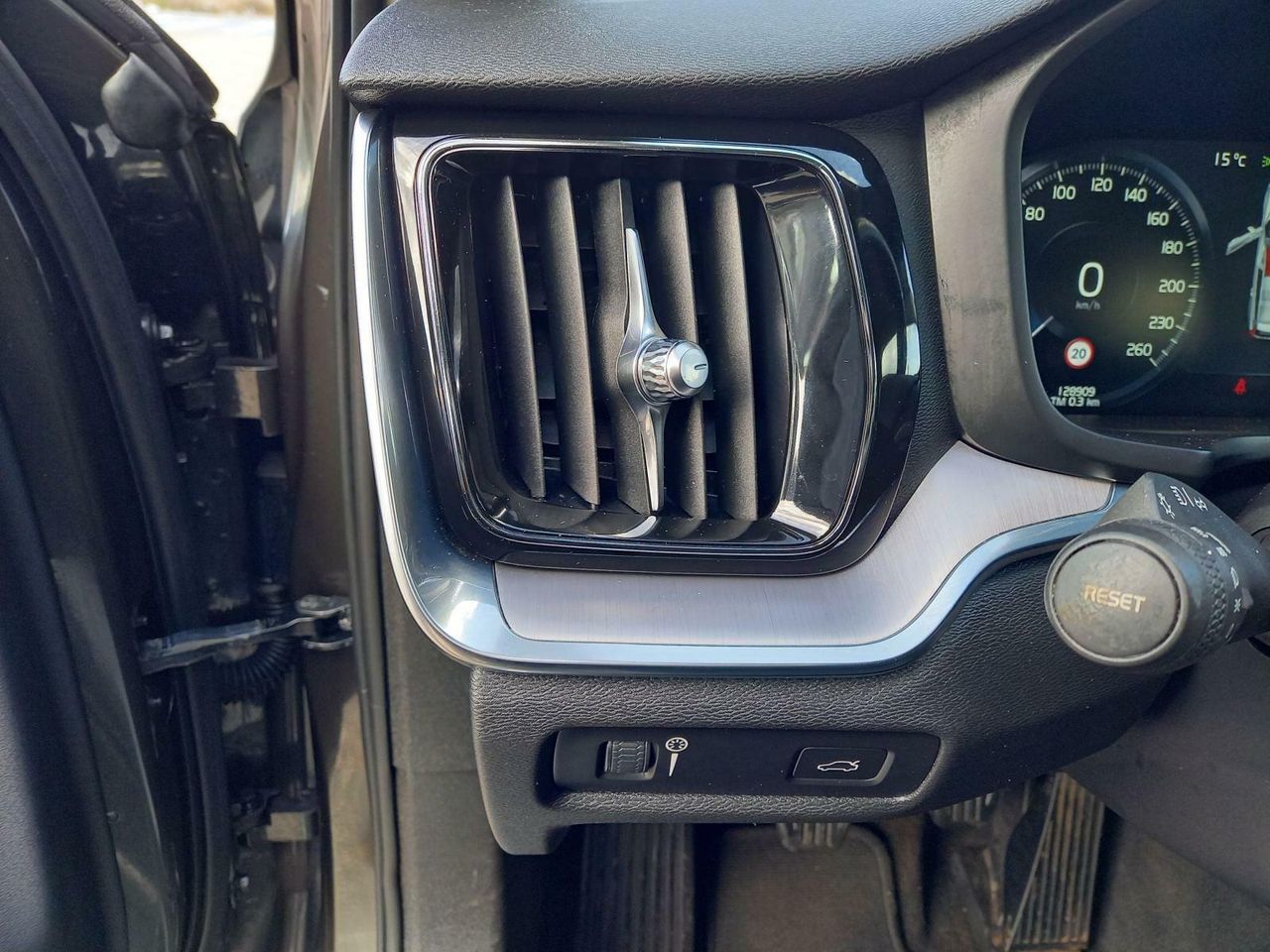 Foto Volvo V60 13