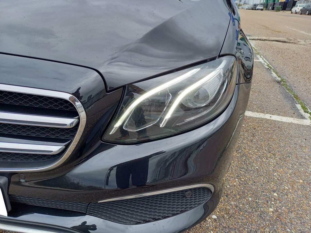 Foto Mercedes-Benz Clase E 8
