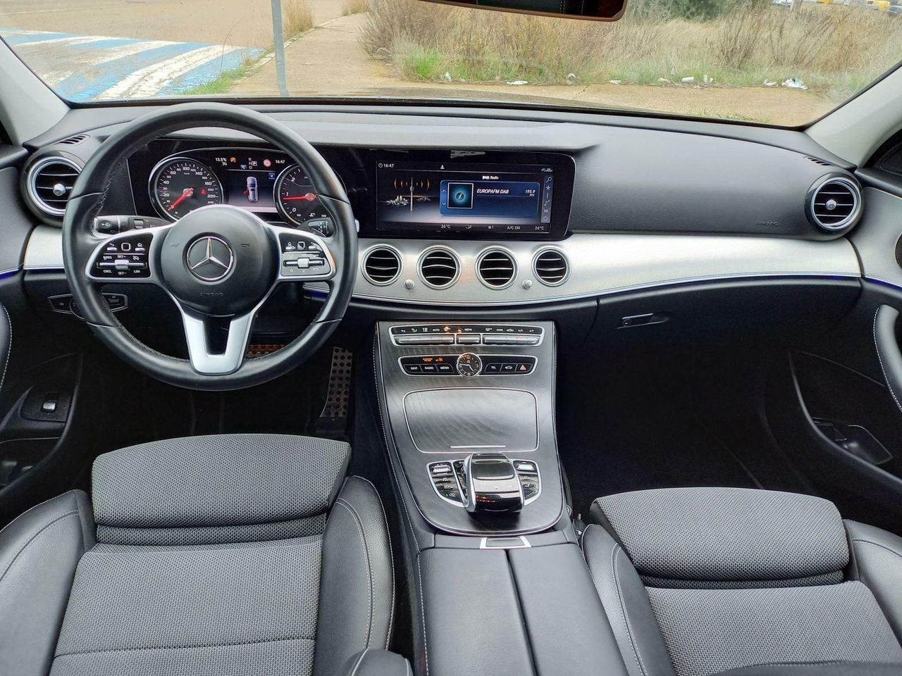 Foto Mercedes-Benz Clase E 29