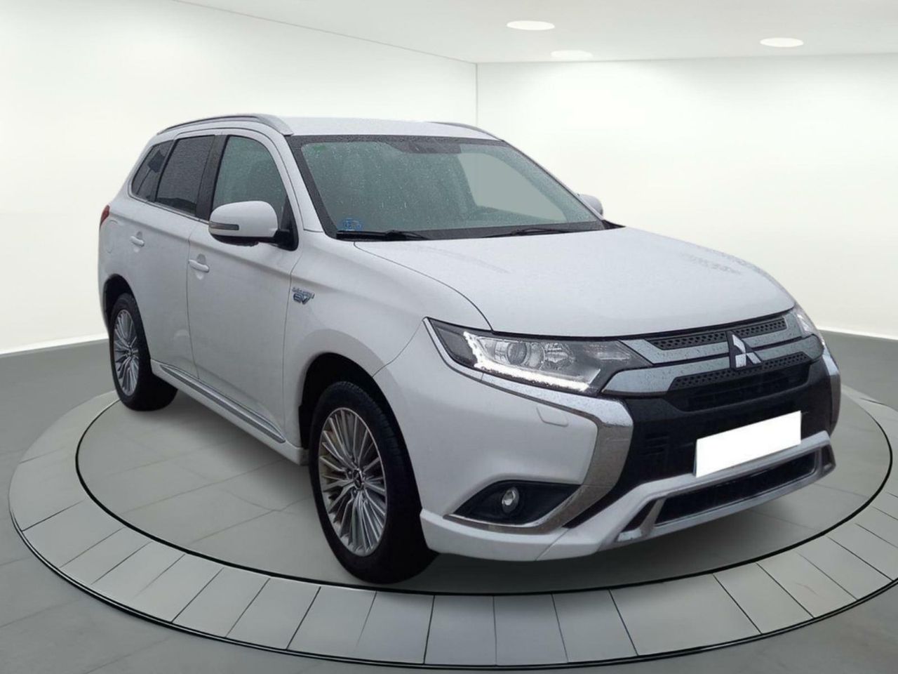 Foto Mitsubishi Outlander 2