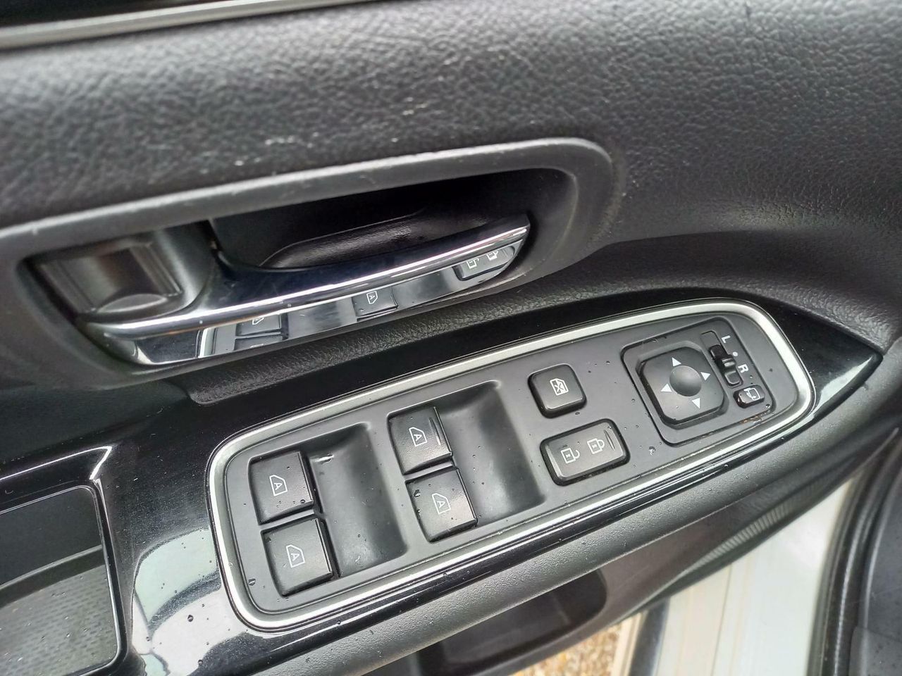 Foto Mitsubishi Outlander 9